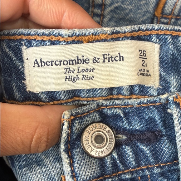 Abercrombie and Fitch the loose high rise size 26/2s - Picture 4 of 4